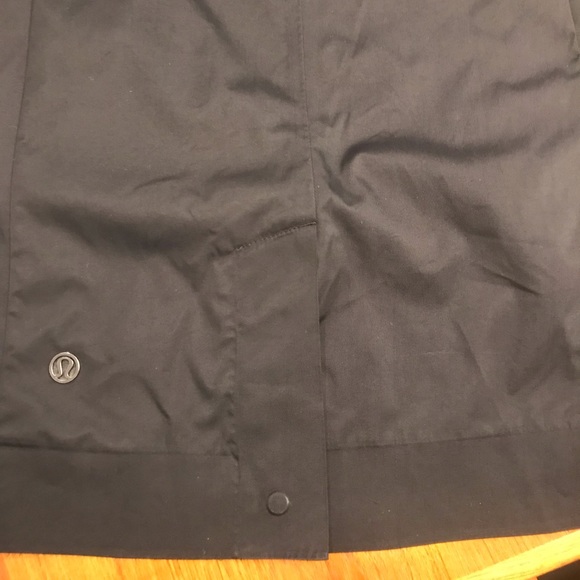 Lululemon Rain On Jacket - Black - Size 4 - Picture 7 of 12